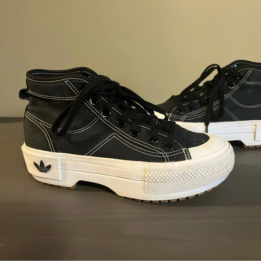 Adidas Women’s Nice Trek Trainer Sneakers